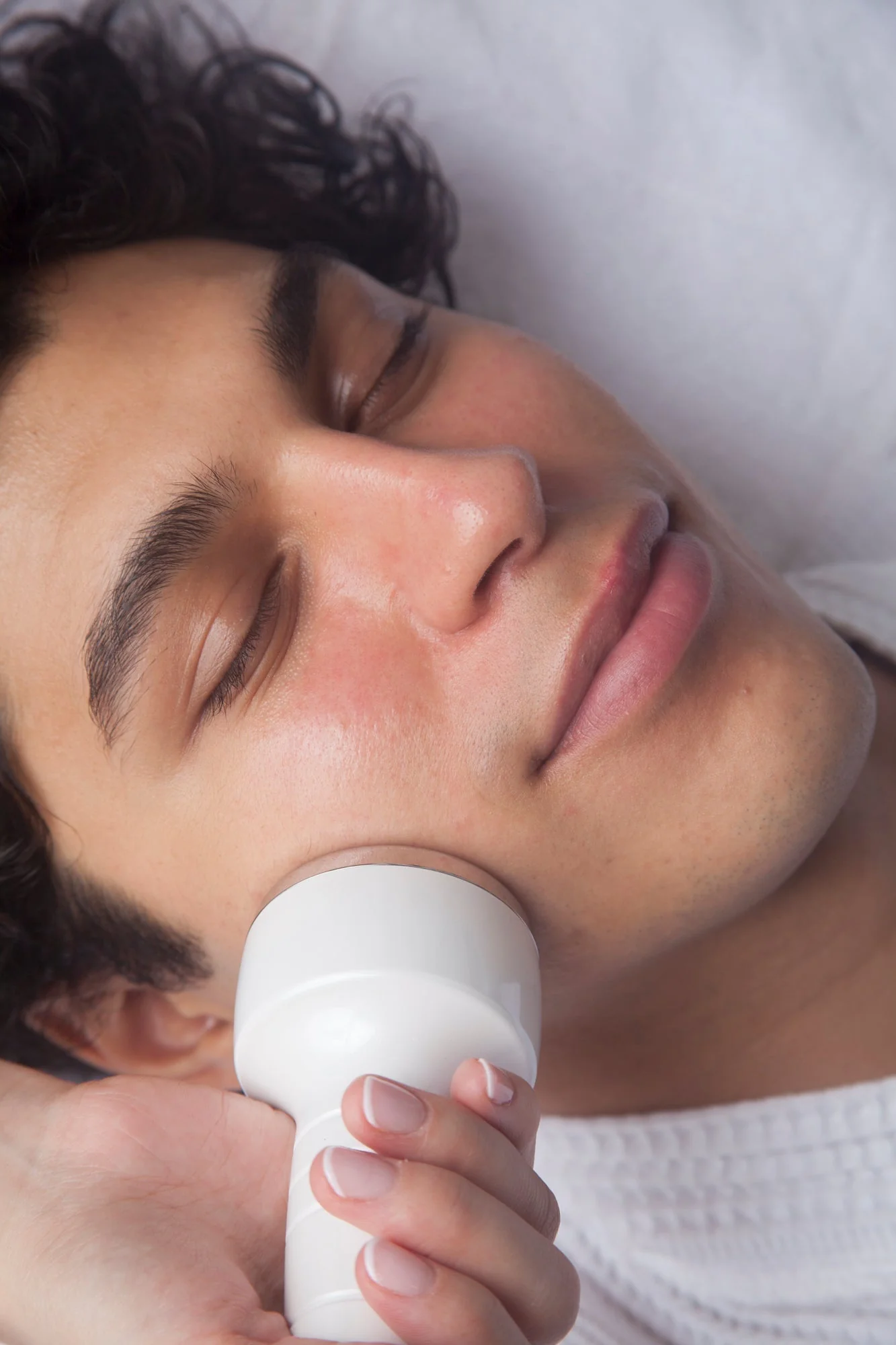 Your First Men's Facial: What to Expect at Joanna Vargas