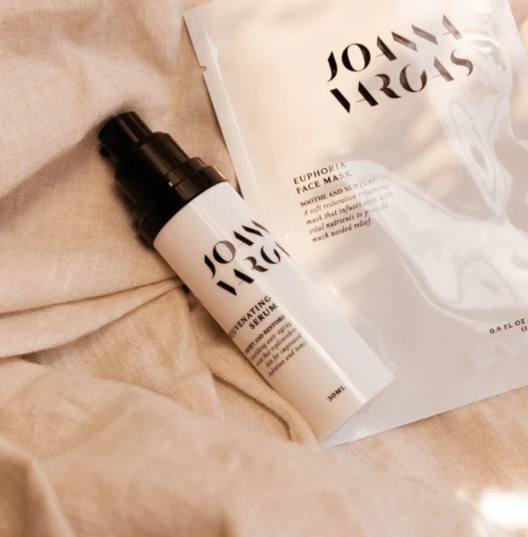 SHOP NAOMI'S SIMPLE DAILY ROUTINE - Joanna Vargas