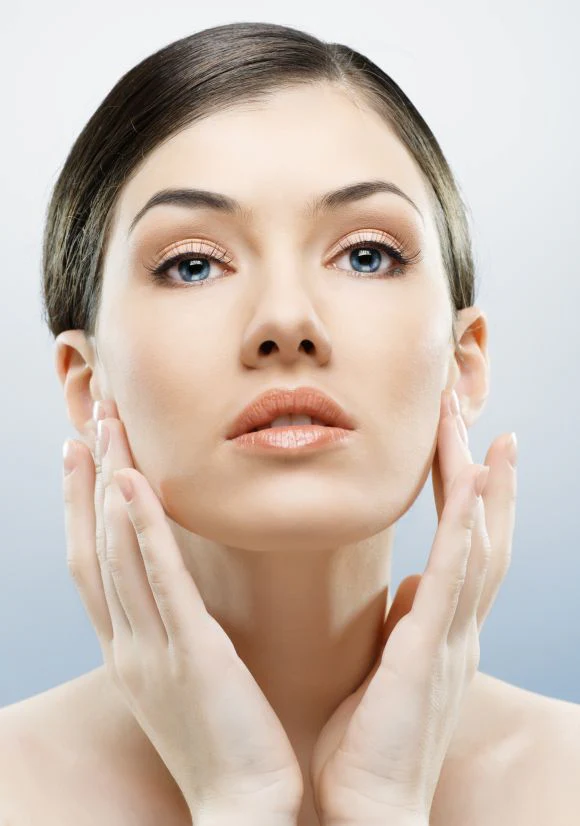 The Best Skin Care Routine - Joanna Vargas