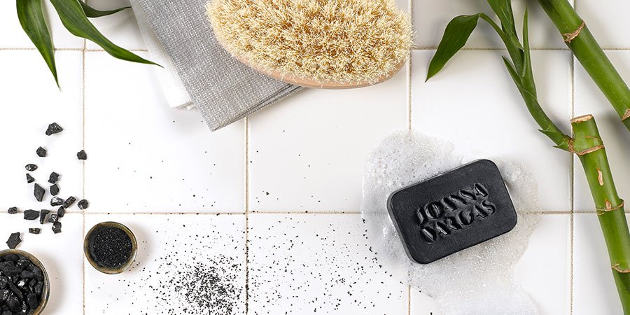 There Is A Reason Dry Brushing Is Popular In Some Of The Best Spas in The World - Joanna Vargas