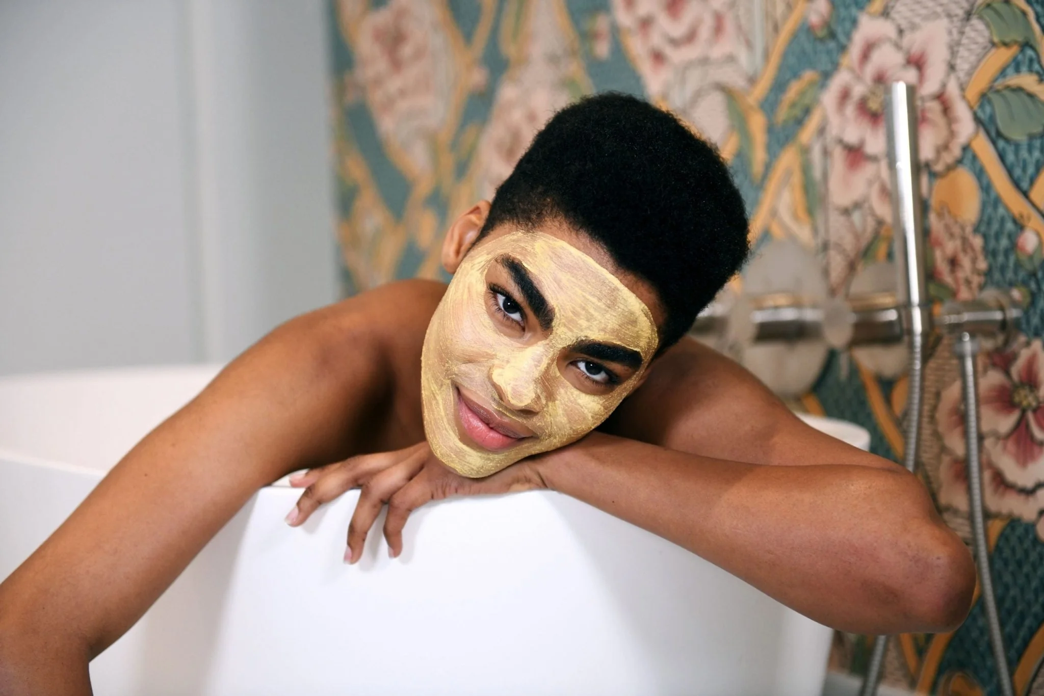 Turn your bathroom into a spa-like oasis - Joanna Vargas