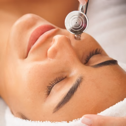 GLASS SKIN DERMAFACIAL