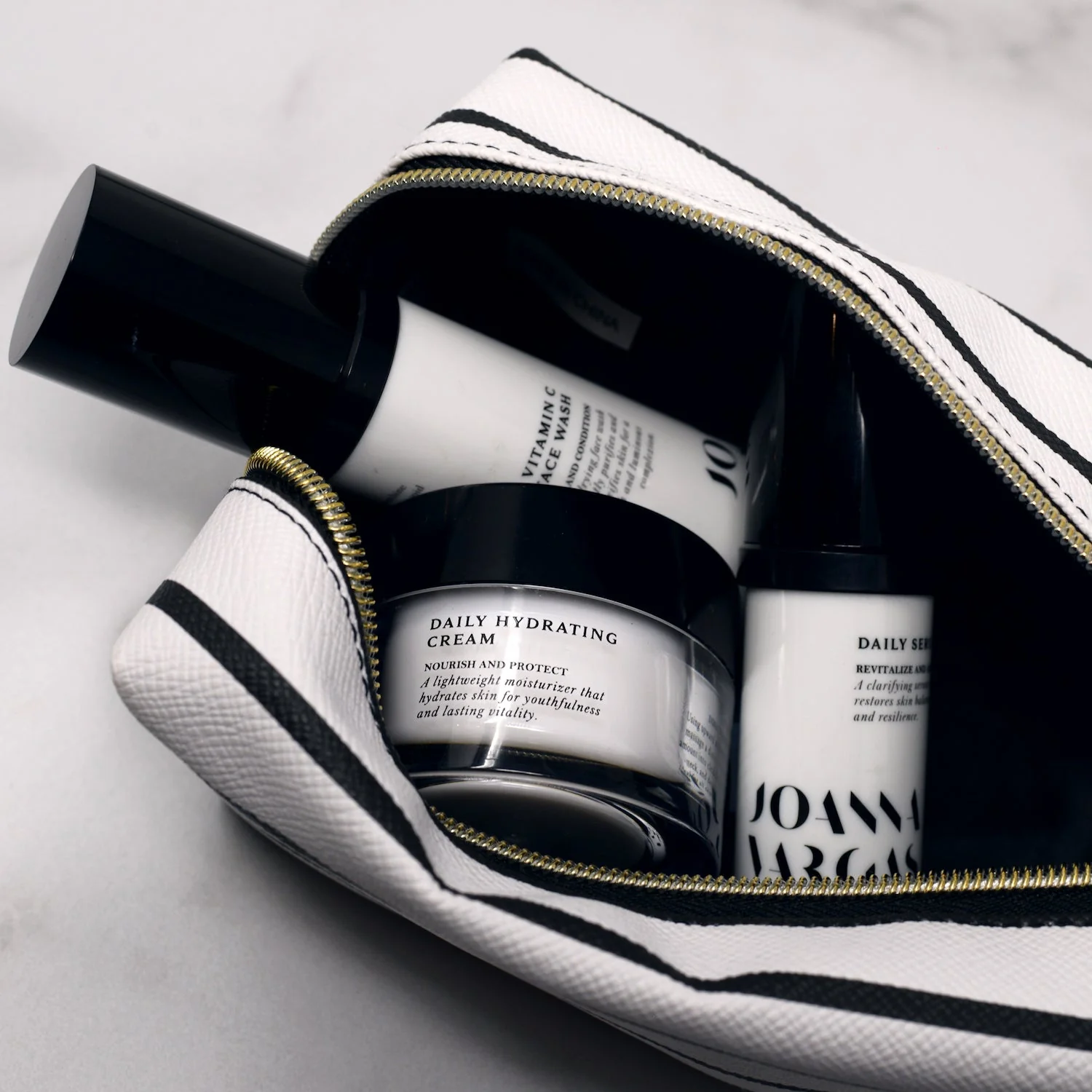 THE DAILY GLOW TRIO - Joanna Vargas